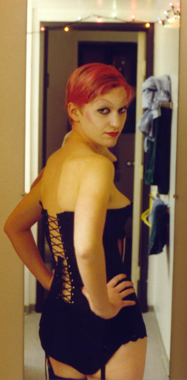 carolyn_columbia_shoulder-4_99