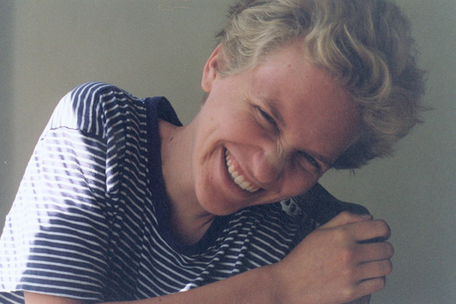 carolyn-in_window-laughs_2